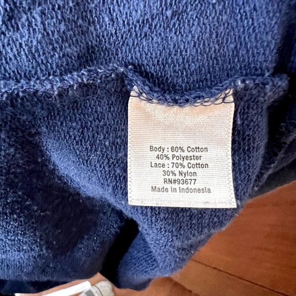 A.n.a. Blue 3/4 Sleeve Lace Yoke Round Neck Cotton-Blend Top Size Small - Picture 6 of 7